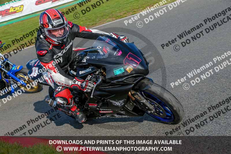 PJM Wedding Photography;enduro digital images;event digital images;eventdigitalimages;mallory park;mallory park photographs;mallory park trackday;mallory park trackday photographs;no limits trackdays;peter wileman photography;racing digital images;trackday digital images;trackday photos